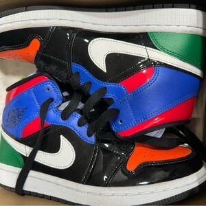 Women’s air Jordan 1 mid se